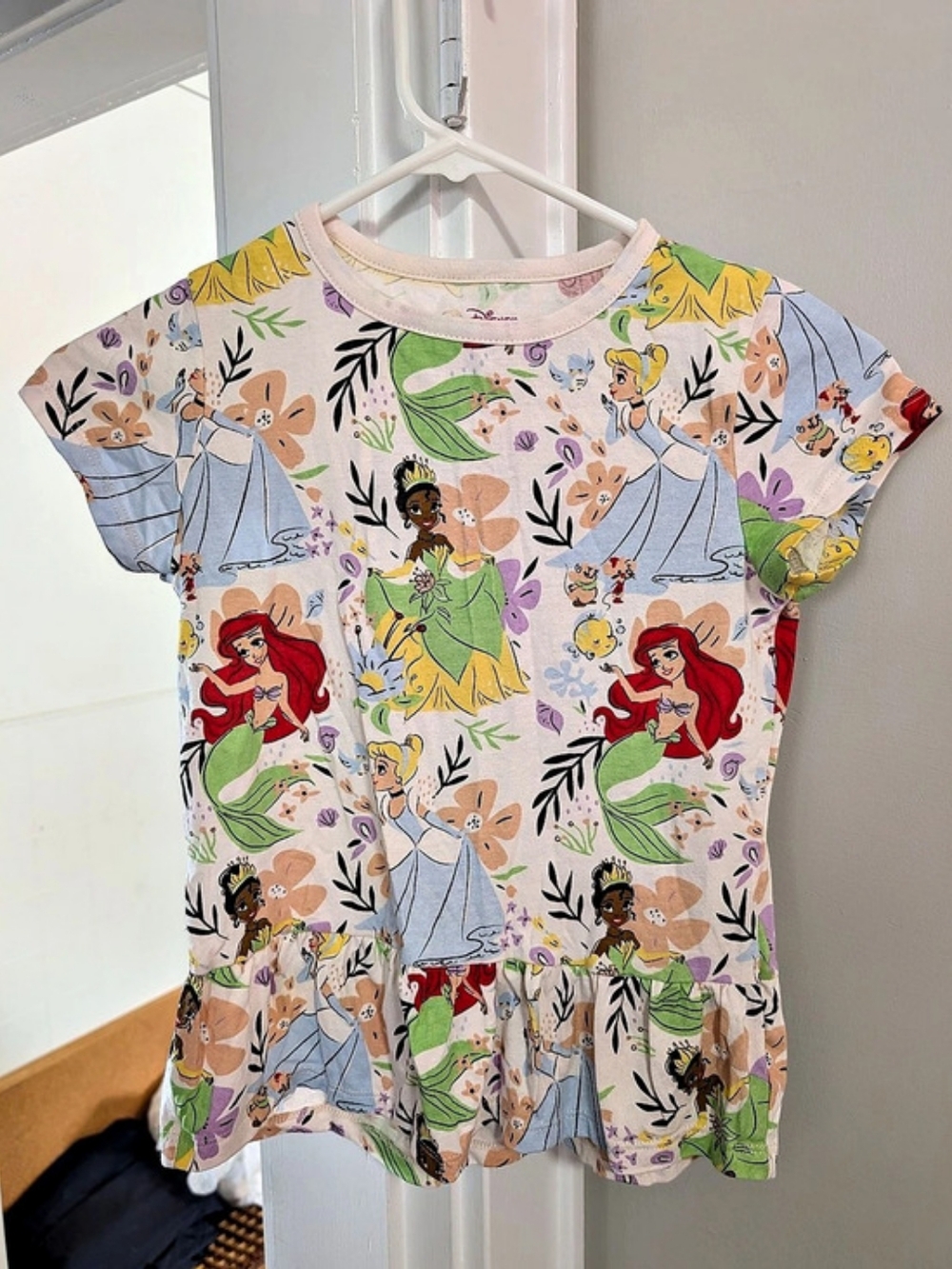 Disney Princess Girls Size 6 Top